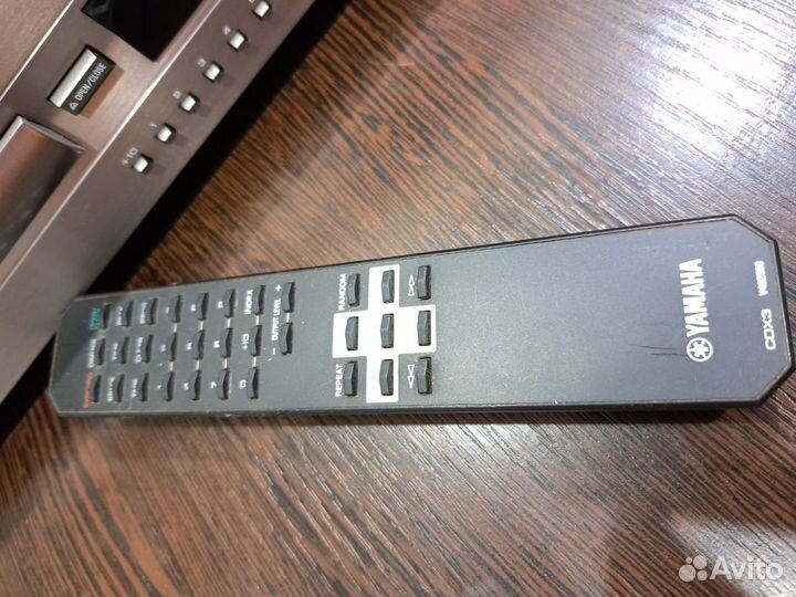 Cd проигрыватель yamaha CDX-496