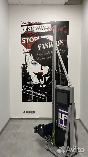 Специалист по печати на стенах