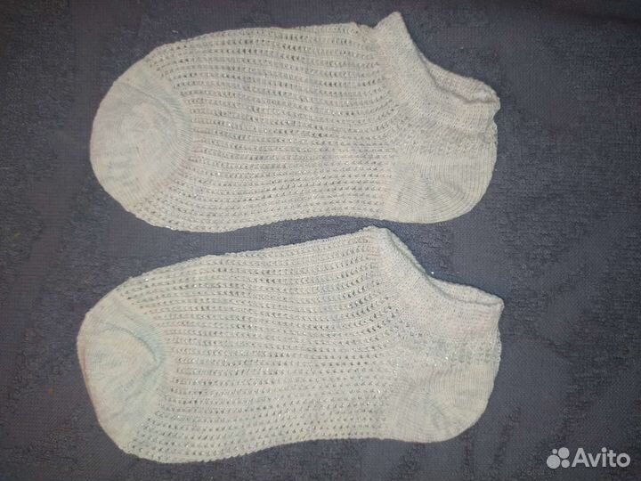 Носки новые 2 пары за шоколадку