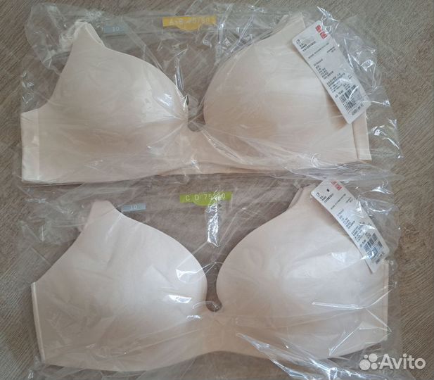 Бюстгальтер uniqlo 3D bra без косточек