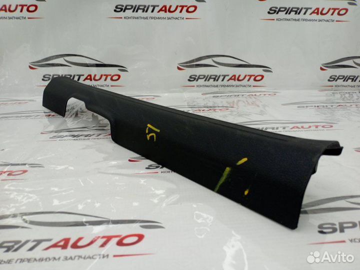 Накладка порога передняя левая Kia Sportage 5 D4HD