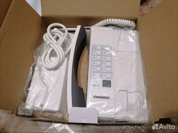 Commax TP-90RN Переговорное устройство с трубкой