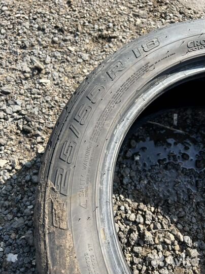 Continental CrossContact UHP E 225/55 R18