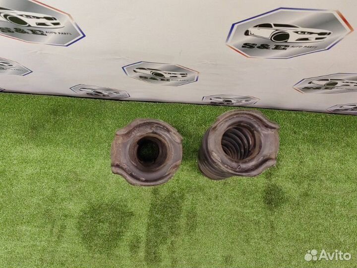 Пружина подвески задняя Bmw X1 E84 N46B20 2011