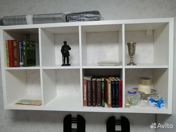 Полка- стеллаж настенная IKEA белая