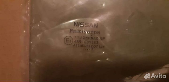 Стекло двери задней правой nissan note 06-13