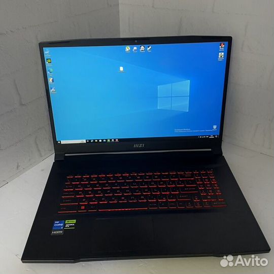 Ноутбук MSI Katana 17 b11ucx-897xru (Рассрочка /Н1)