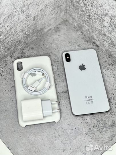 iPhone Xs Max, 64 ГБ