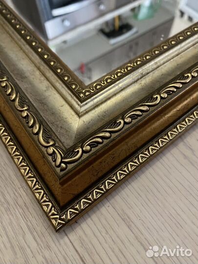 Зеркало настенное