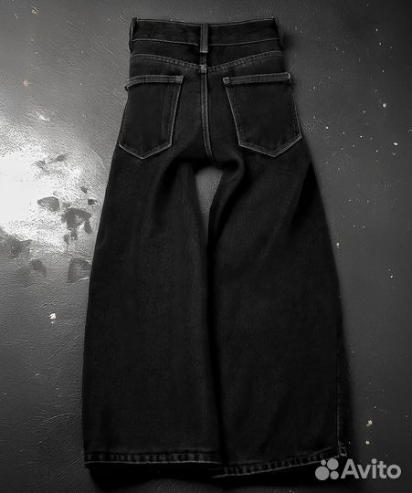 Extra Wide Baggy Jeans (Balenciaga, Vetements)