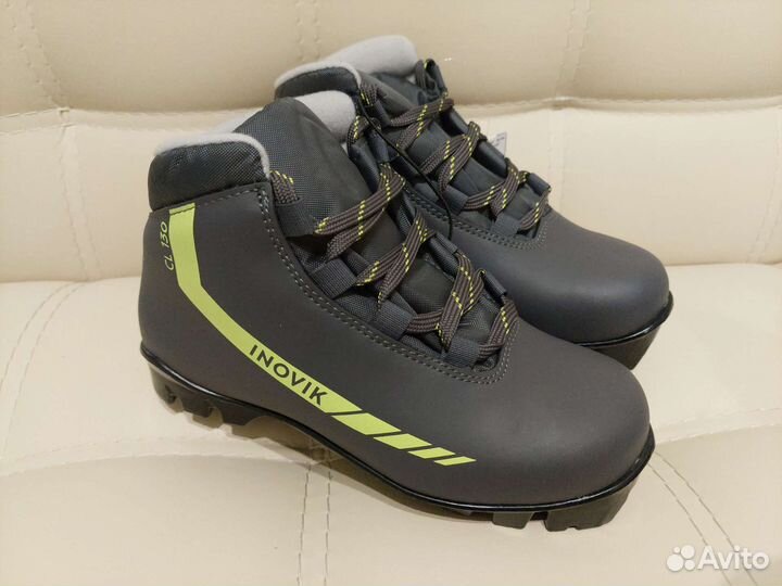 Лыжные ботинки новые р.32, 34