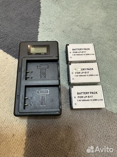 Зарядное устройство+3 батареи Canon