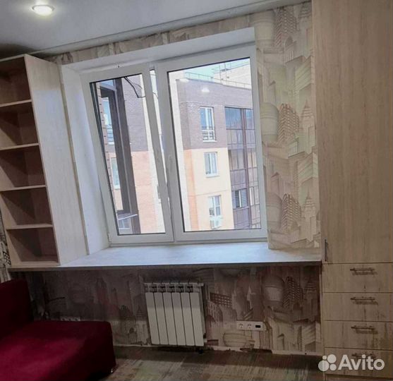 Рабочая зона у окна