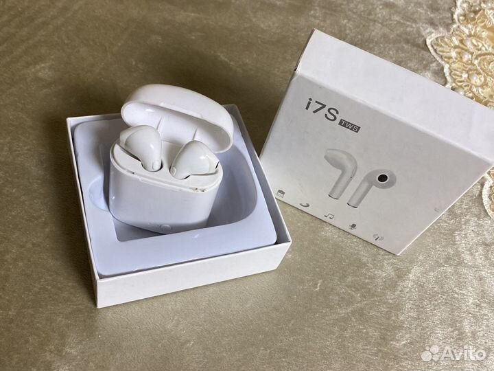 Беспроводные наушники