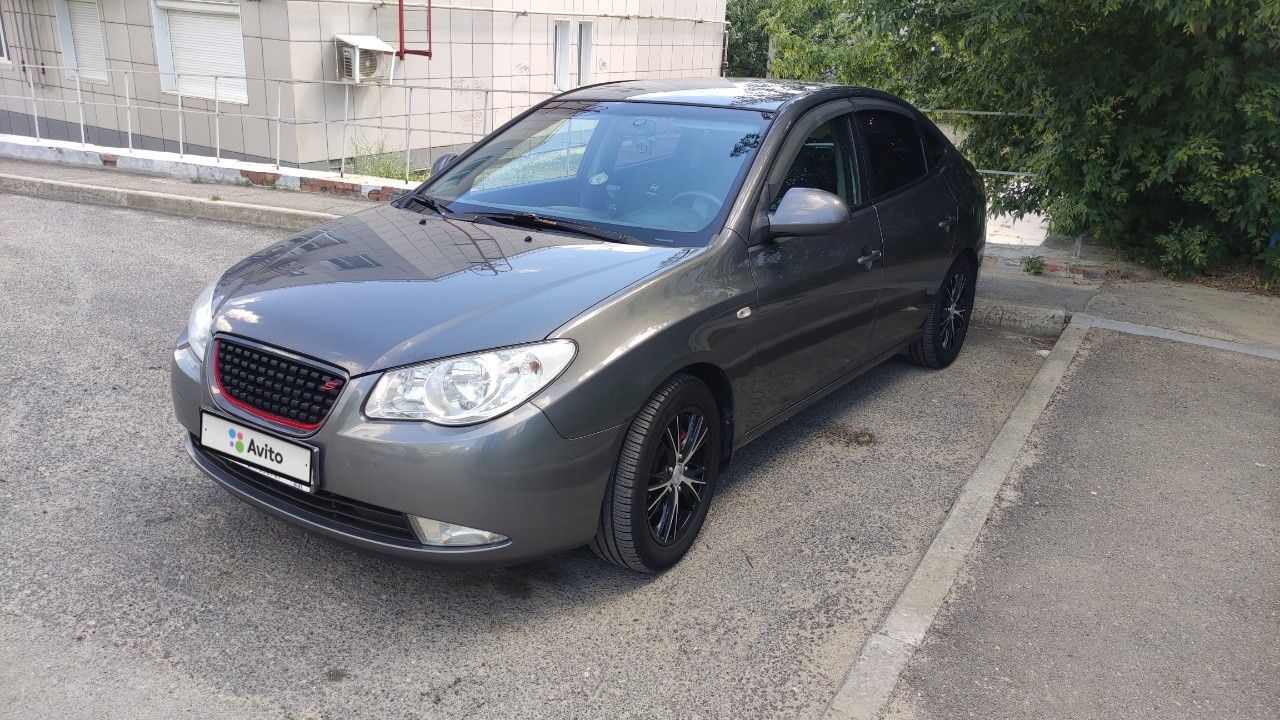 Hyundai Elantra: фото владельца