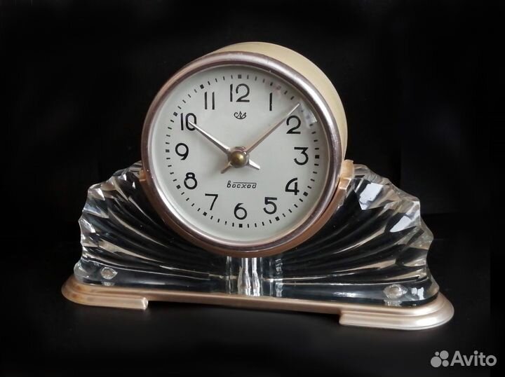 Винтажные настольные каминные часы СССР 1967 года