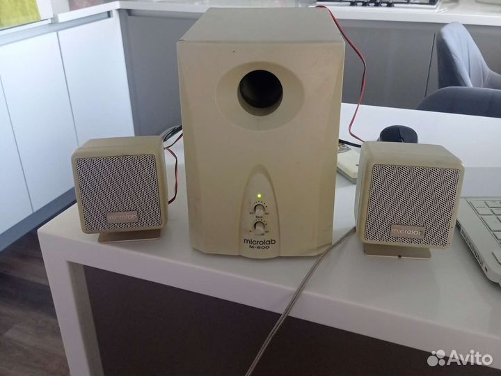 Microlab m600 б/у