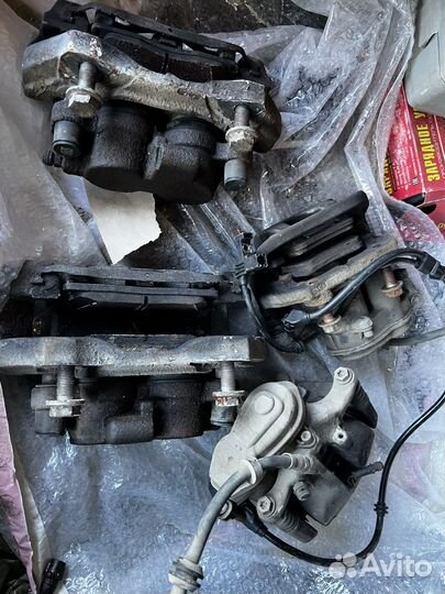 Передние и задние (330/325) суппорта от ML W166