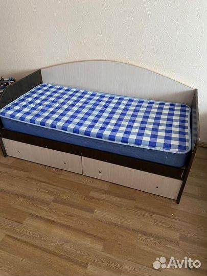 Детская кровать от 3 лет с матрасом