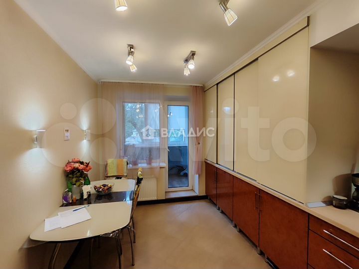 2-к. квартира, 55,8 м², 2/10 эт.