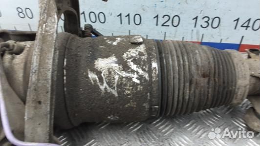 Стойка передняя левая audi Q7 (BAD14K501)