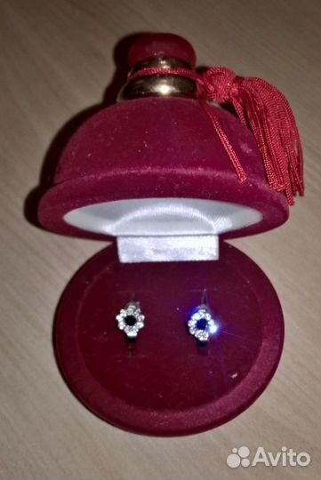 Подарочный футляр