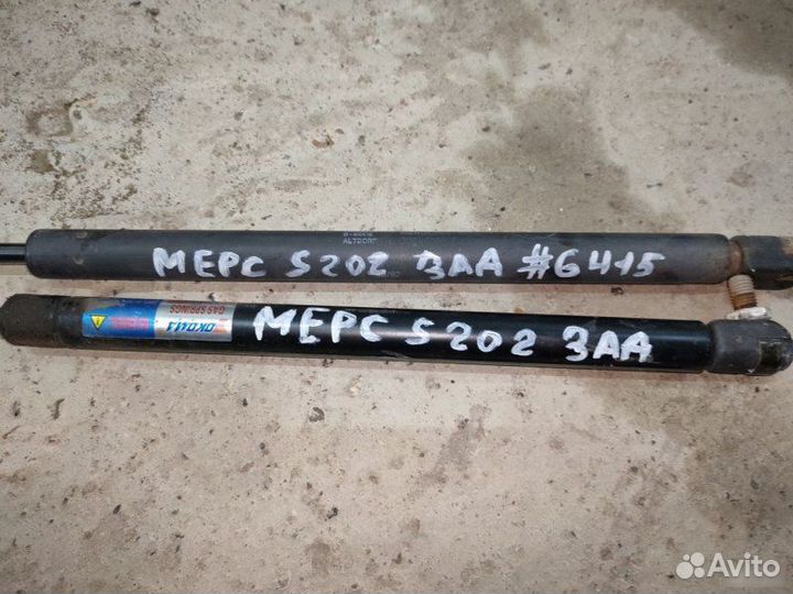 Газлифты крышки багажника Mercedes C W202