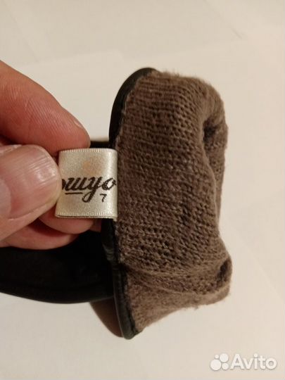 Перчатки женские кожаные новые