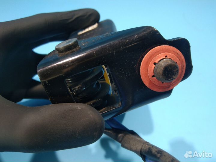 Ответная часть ремней безопасности для Hyundai i30