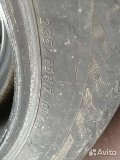 Yokohama IceGuard Stud IG65 235/65 R17 108