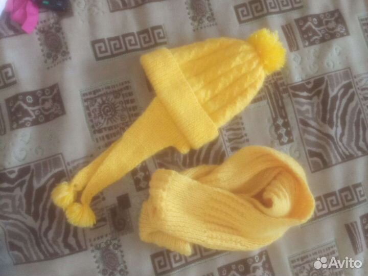 Комплект шапка и шарф для девочки