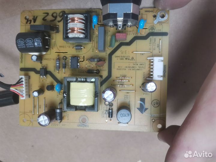 Мониторы ЖК (LCD) в разбор,блоки питания, pcb main