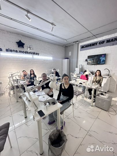 Курсы маникюра. Обучение маникюру