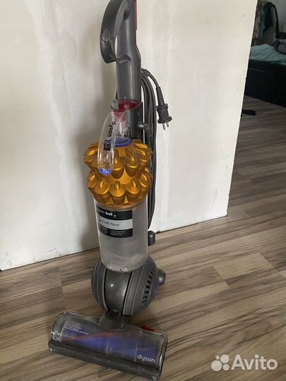 Dyson dc-51 вертикальный пылесос