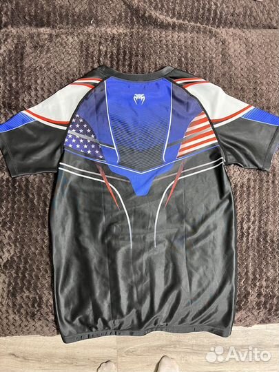 Рашгард venum