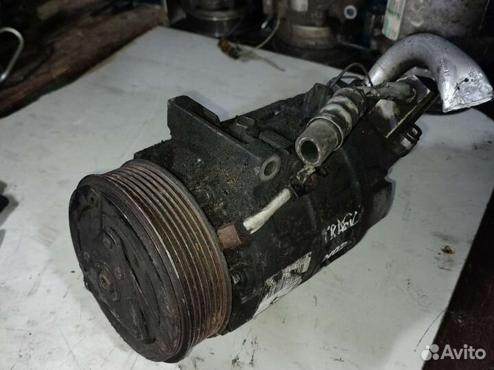Компрессор кондиционера Renault 2.0 dci M9R
