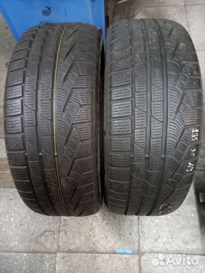 Pirelli Winter Sottozero 210 Serie II 235/50 R19 103H
