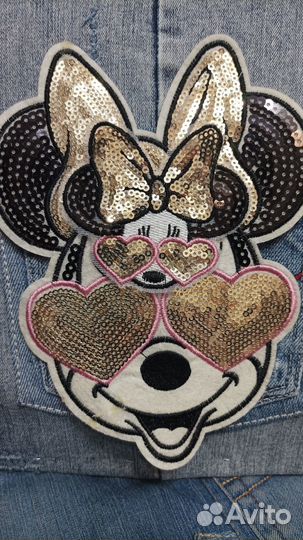 Аппликация с пайетками 