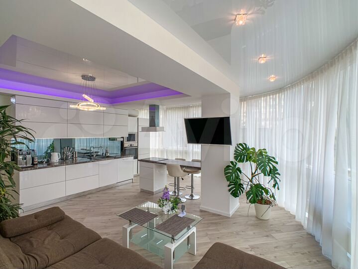 4-к. квартира, 115 м², 6/15 эт.