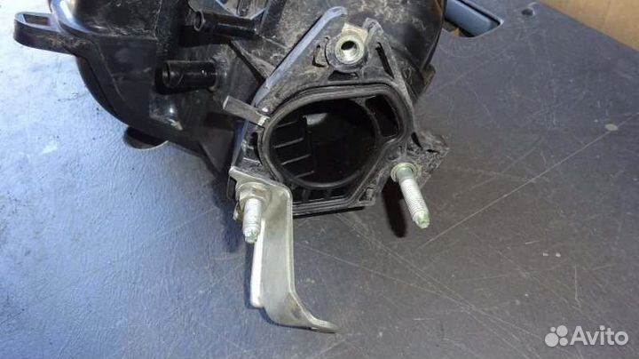 Коллектор впускной Toyota Allex NZE124 1NZ-FE