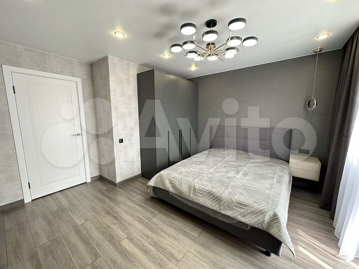 3-к. квартира, 65 м², 9/18 эт.