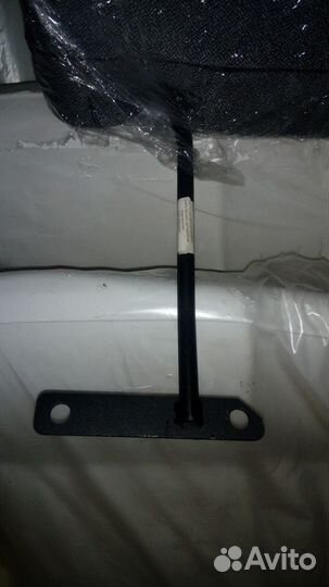 Подлокотник на газель