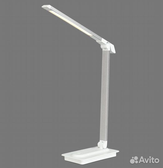 Настольная лампа (новая)