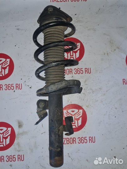 Стойка передняя в сборе правая Volvo V50 B5254T5