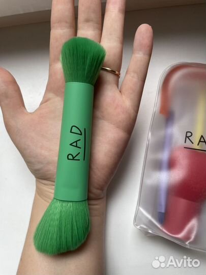 Кисти для макияжа RAD solid crush brush