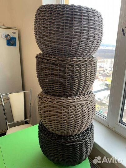 Кашпо из полиротанга