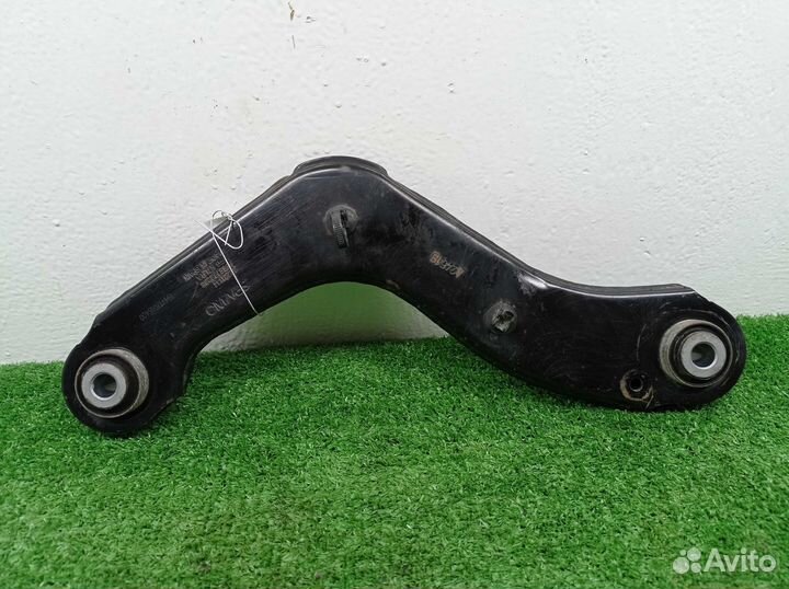 Рычаг зад L Volvo XC40 1 32221134