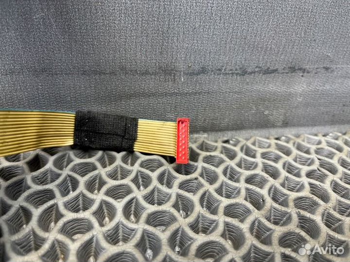 Кнопки в руль левые Volkswagen Touareg 7LA 2.5 BAC