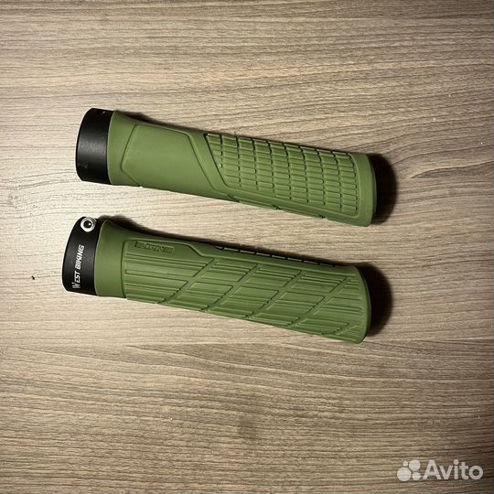 Грипсы для велосипеда