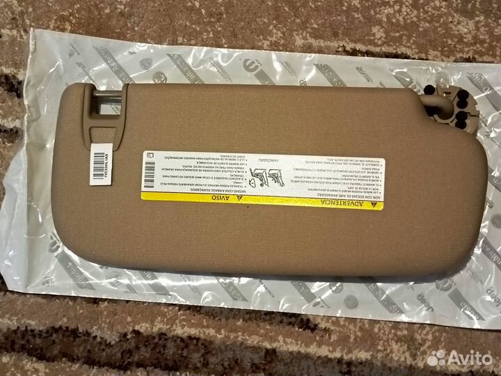 Новый комплект козырьков Jeep Grand Cherokee WK2